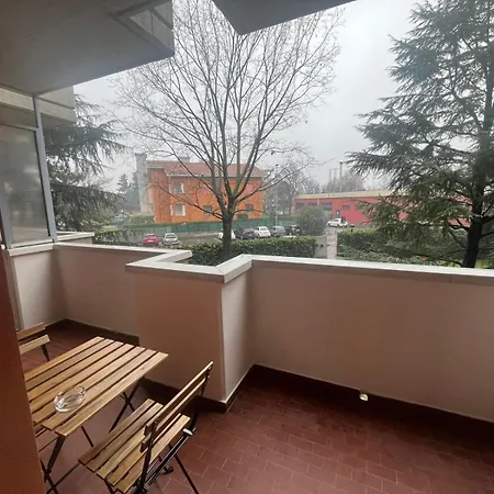 Acquaviva's Appartement *