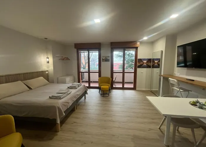 Acquaviva's Appartement *